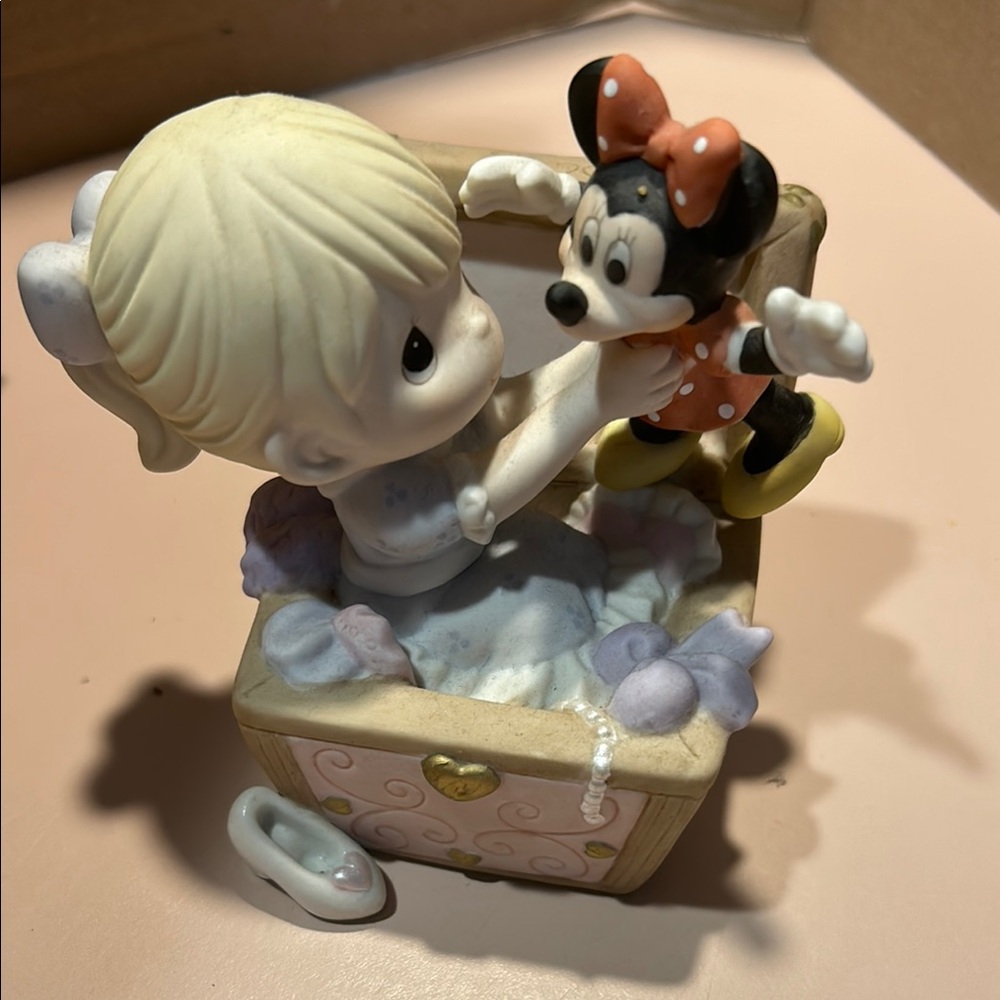 Disney Precious Moments Figurine - I'm So Happy